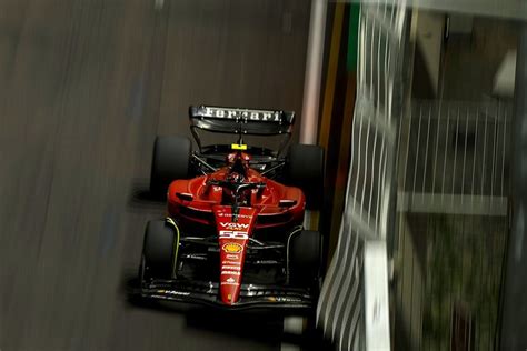 F1 results: Carlos Sainz fastest in Singapore GP practice