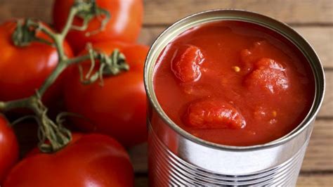 Migrant worker exploitation: The truth about Italian tinned tomatoes