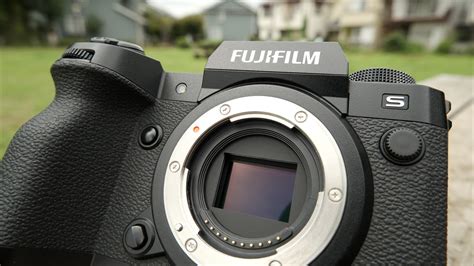 FUJIFILM X-H2S Review and Mini Documentary | CineD