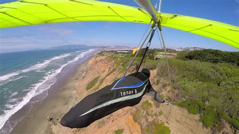 Hang Gliding at Fort Funston 032317 - YouTube