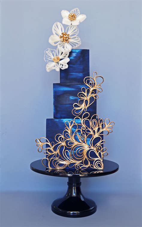 Ocean blue wedding cake with a touch of gold by Julia Marie Reynolds on satinice.com! | Quilling ...