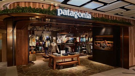 Patagonia Shop 303, L3, K11 MUSEA, 18 Salisbury Road Tsim Sha Tsui - Outdoor Clothing Store