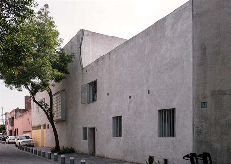 Luis Barragan House and Studio in Mexico City | ArchEyes