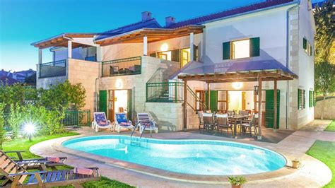 Hvar Holiday Villa with pool near beach & Town centre - Villas Croatia