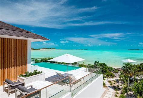 Easter 2021: Luxury Villas in Turks and Caicos still available