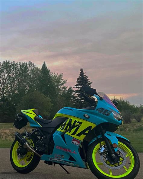 Kawasaki Ninja 250 | Sport Bikes | Edmonton | Kijiji