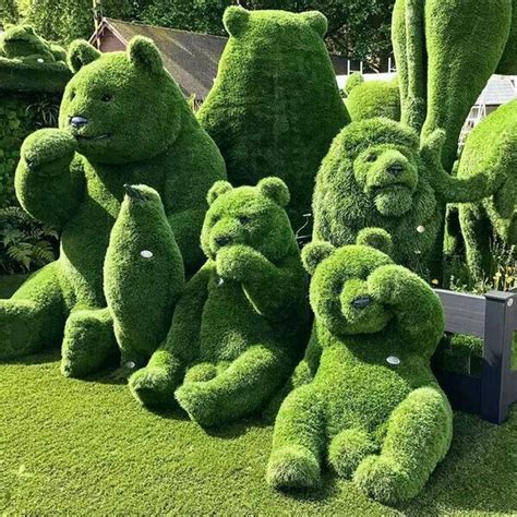 Topiary Animals - south park hobbies