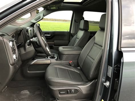 2020 GMC Sierra 1500: 63 Interior Photos | U.S. News