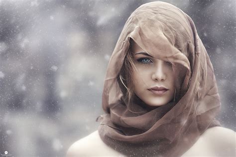 Elegance in Winter - Woman with Scarf HD Wallpaper by Alessandro Di Cicco