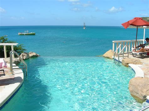 Divi Little Bay Beach Resort - Resorts Daily