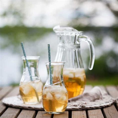 Ultimate Guide to Easy Homemade Iced Tea With Recipes - Life is Better with Tea