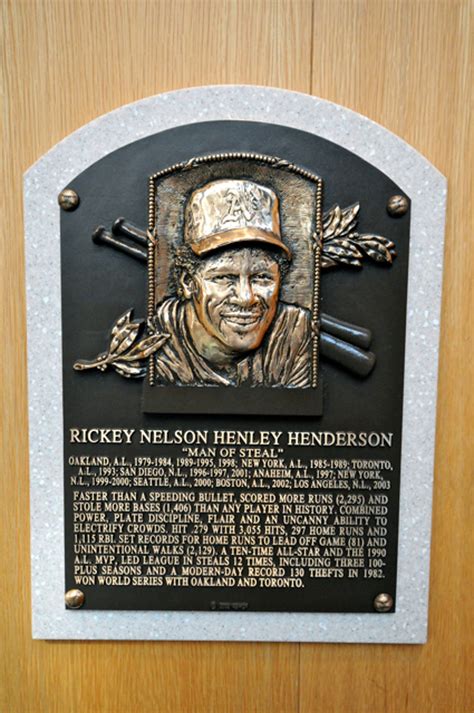 Baseball Hall of Fame plaques (photos) - CNET