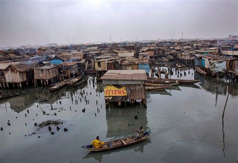 Makoko, a floating slum in Lagos, Nigeria [1920×1314] : r/slumporn