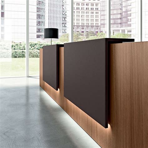 How Bold Should Your Reception Desk Be? - Modern Office Furniture