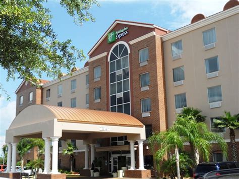 Affordable Hotels In Deltona, FL | Holiday Inn Express & Suites Orange City - Deltona