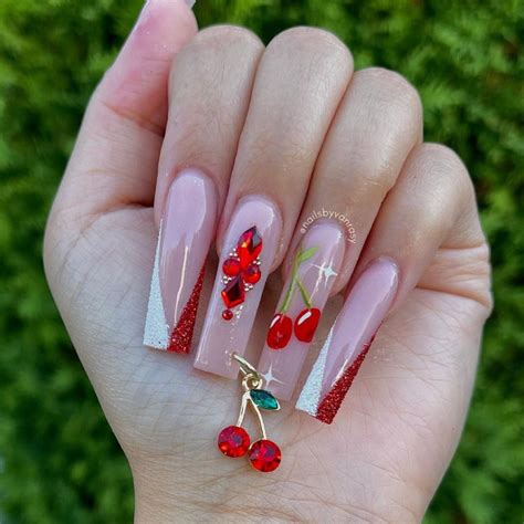 Trendy Baddie Nails To Stay On Fleek | Bridal Shower 101