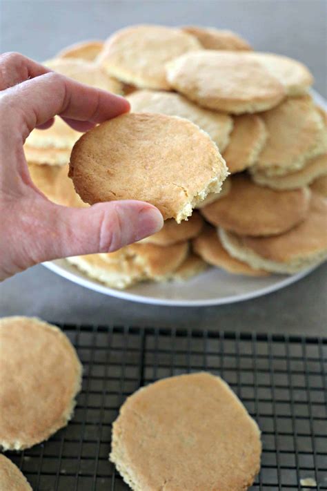 Old Fashioned Tea Cakes