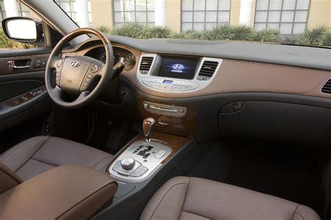 2009-14 Hyundai Genesis | Consumer Guide Auto