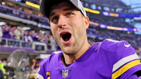 LOOK: Kirk Cousins unveils gold grills ahead of 2024 NFL free agency ...