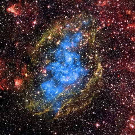 El remanente de supernova W44 | Astronomy, Hubble, Space pictures