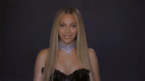 Beyoncé Has a Secret Tip for Getting Flawless Glowing Skin