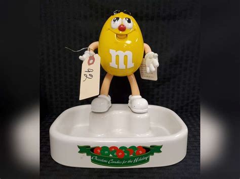 Yellow Peanut M&M Animated Christmas Candy Dish - Northern Kentucky ...