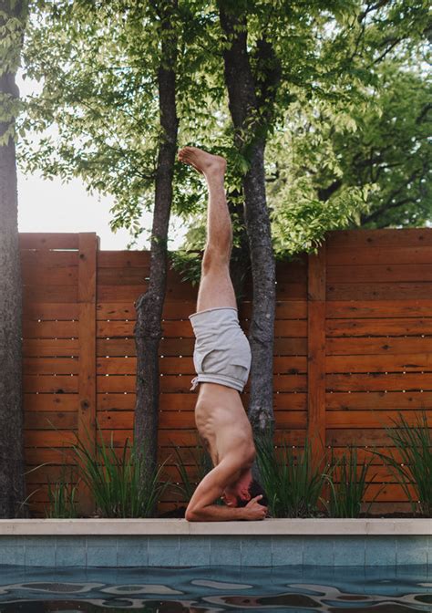 Outdoor Yoga Benefits and Tips - Kindfolk Athletics