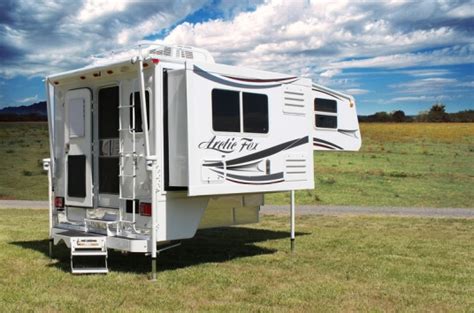 2014 Northwood Manufacturing Arctic Fox Model 811 Truck Camper ...