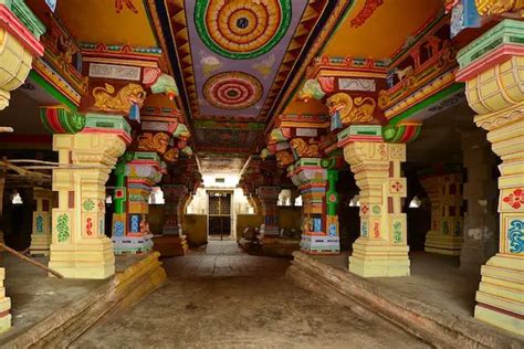 The Rameswaram temple architecture and style The Tiles of India