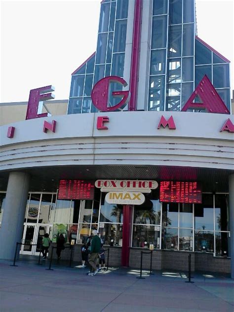 Regal Hacienda Crossings IMAX, ScreenX & RPX - Dublin, CA 94568