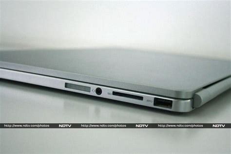 Dell Inspiron 14 7000 Series Review: Slick and Stylish | Gadgets 360