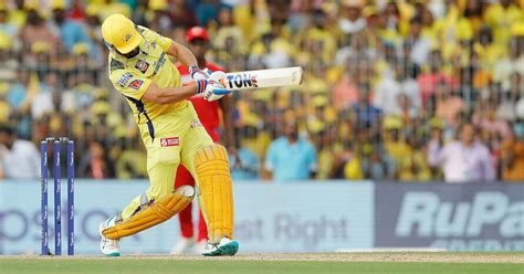 Watch: CSK’s Dhoni smashes two massive sixes in last two balls vs Punjab Kings in IPL