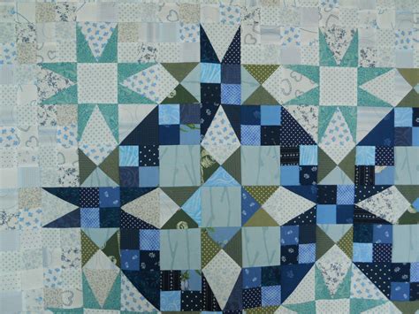 Pin by Karen Brown on Quilting | Bonnie hunter, Mystery quilt, Scrappy quilts