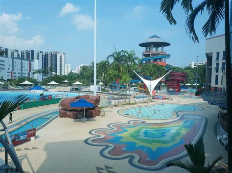 Jurong East Swimming Complex - Price, Opening Hours & Attire