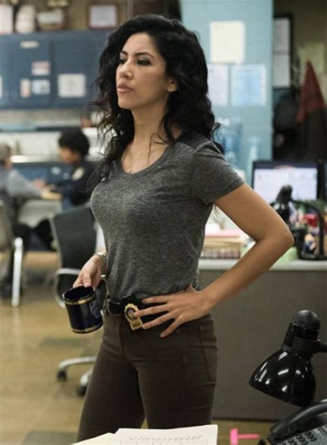 Stephanie Beatriz as Rosa Diaz from /r/ladyladyboners | Brooklyn nine nine, Brooklyn nine nine ...