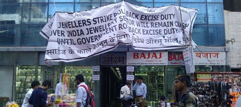 Gudi Padwa woes: Gold jewellers at Mumbai's Zaveri Bazaar mourn lost business