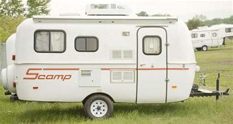 Scamp 16' Travel Trailer - Roaming Times