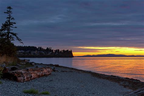 Sunset at Birch Bay State Park Photograph by David Gn - Pixels