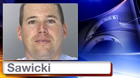 Philadelphia police officer arrested on assault charges - 6abc Philadelphia