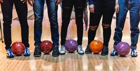 Bowling Tips to Help You Bowl a Strike