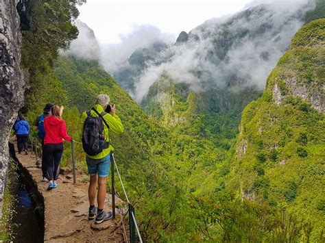 Levada walk Rabaçal / 25 Fontes Best hiking in Madeira Island.