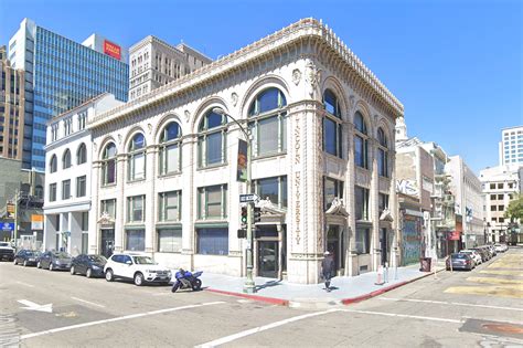 Oakland's Lincoln University sells downtown building