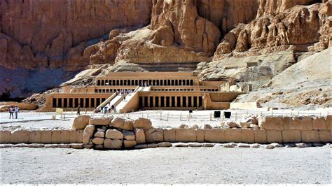 Top 10 Facts about the Luxor Temple - Discover Walks Blog