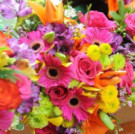 Creative Flowers of Connecticut | Florists - East Haven, CT