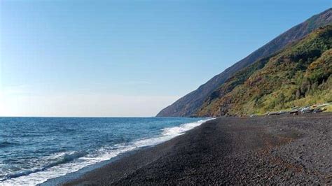 Le 15 spiagge più belle delle Isole Eolie | Costa Crociere