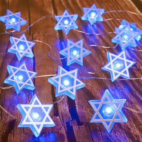 Best Hanukkah Decorations for the Festival of Lights | Reader's Digest