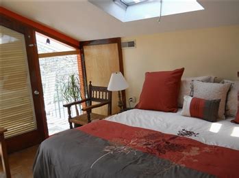 Lodging Downtown Ann Arbor Campus B&B Inn, Boutique Hotel with free on-site covered parking ...