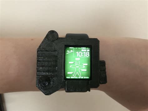 Free 3D file Pipboy 3000 Apple Watch Case・3D printer model to download・Cults