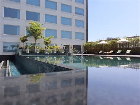 Kathmandu Marriott Hotel Pool: Pictures & Reviews - Tripadvisor