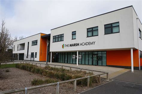 'Sensible' decision to let students at the Marsh Academy in New Romney ...